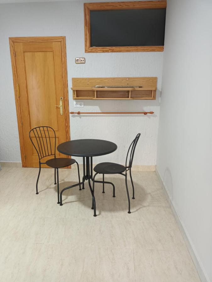 Hostal Cerro Del Castillo Jumilla Exteriör bild